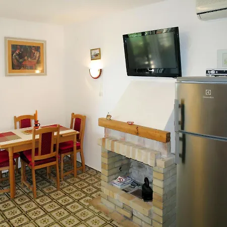 Apartman Martinis - Tgr163 Trogir